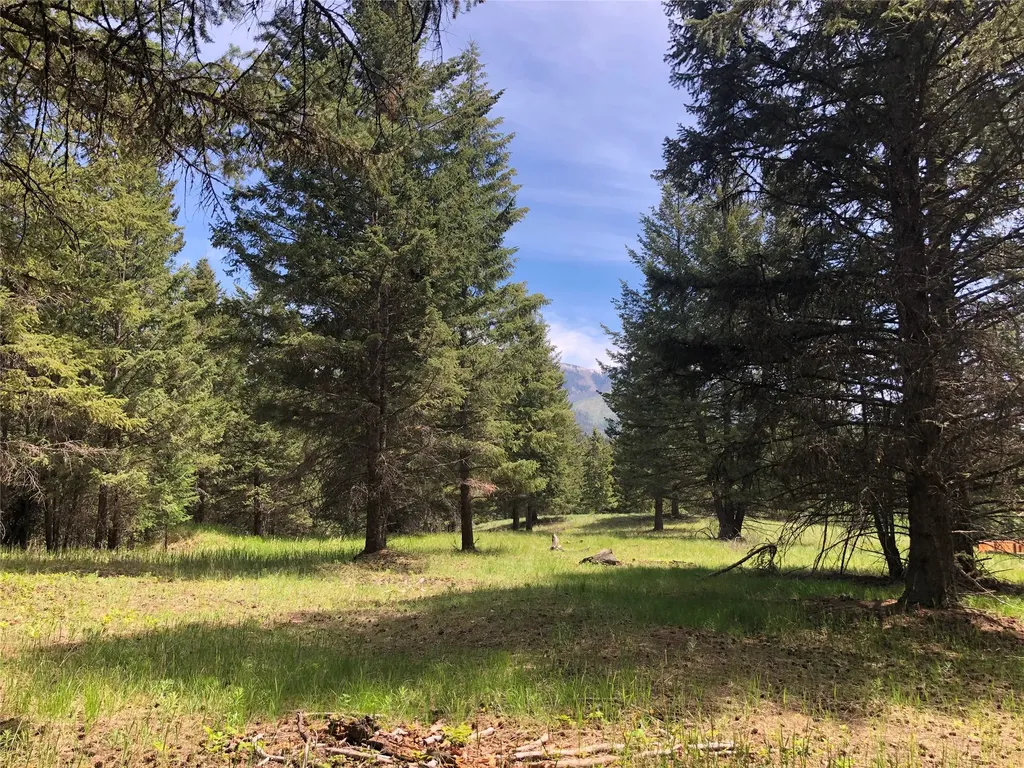 192 Crystal Lakes Drive Eureka MT 59917