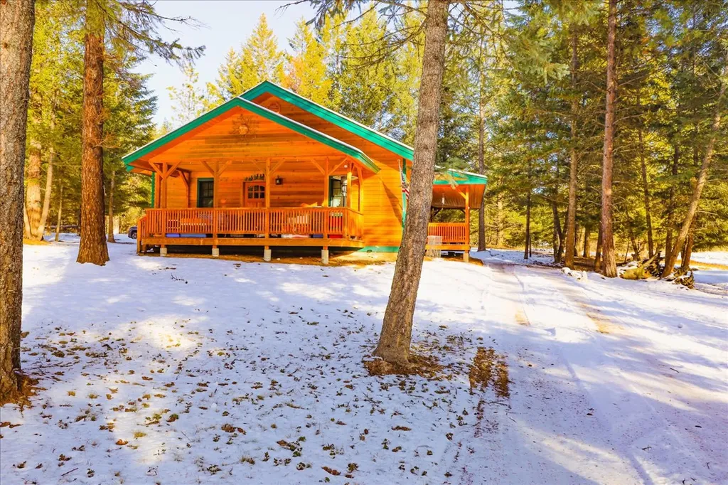 192 Crystal Lakes Drive Eureka MT 59917