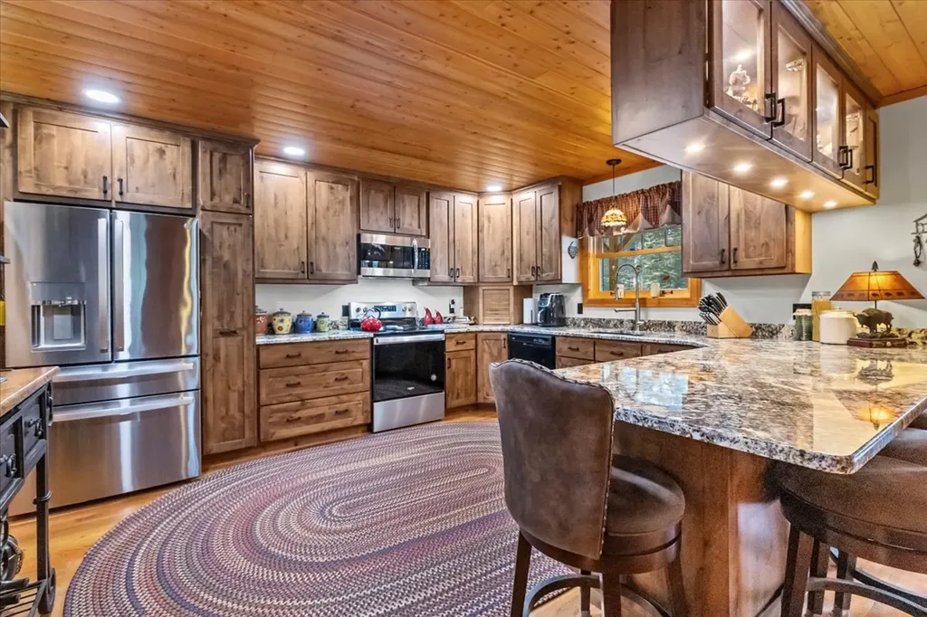 192 Crystal Lakes Drive Eureka MT 59917