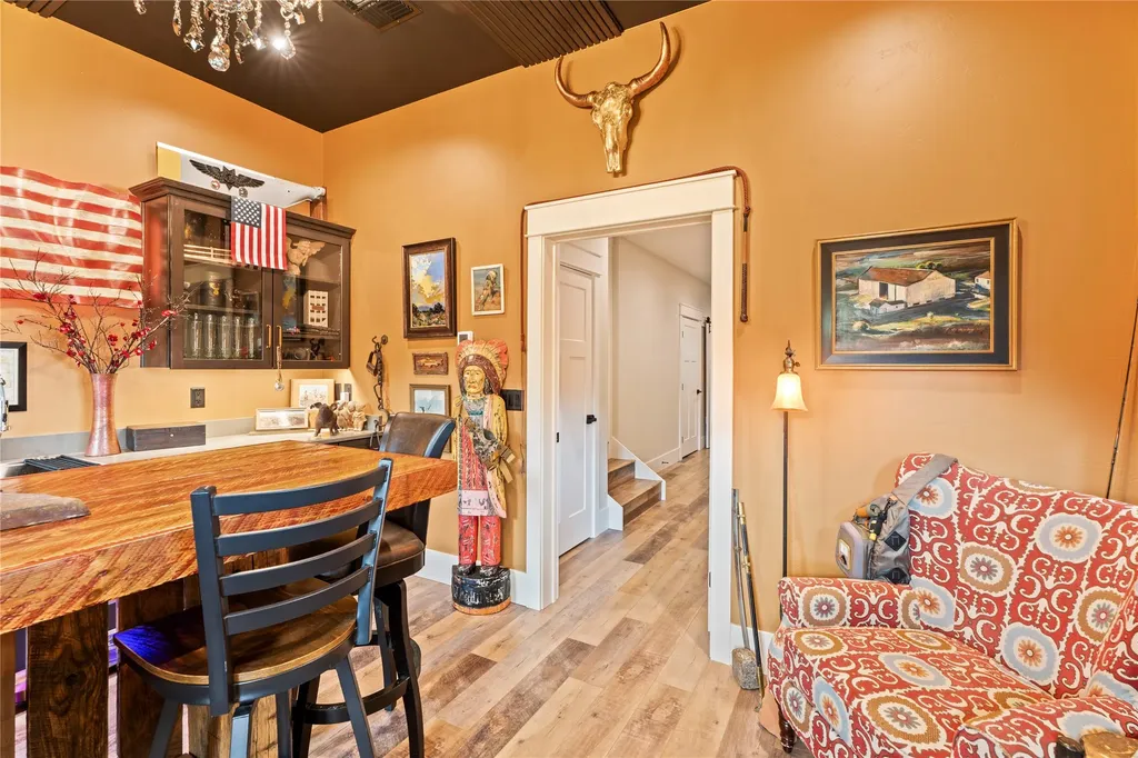 1447 Crowfoot Lane Victor MT 59875