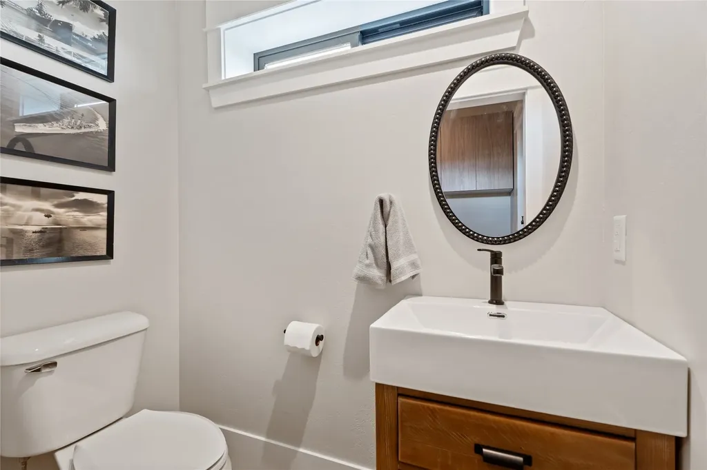 1447 Crowfoot Lane Victor MT 59875