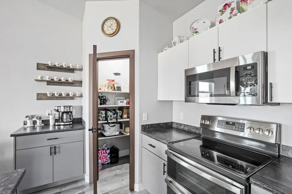 46 Country Squires Lane Fairfield MT 59436
