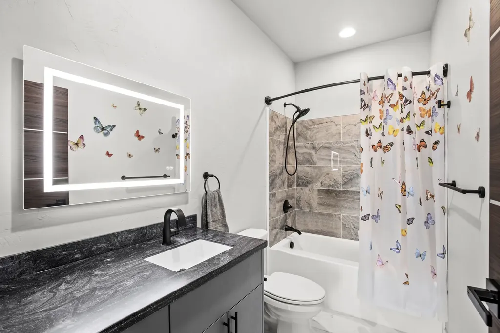 46 Country Squires Lane Fairfield MT 59436