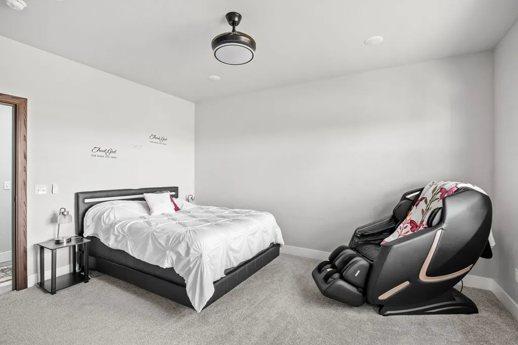 46 Country Squires Lane Fairfield MT 59436