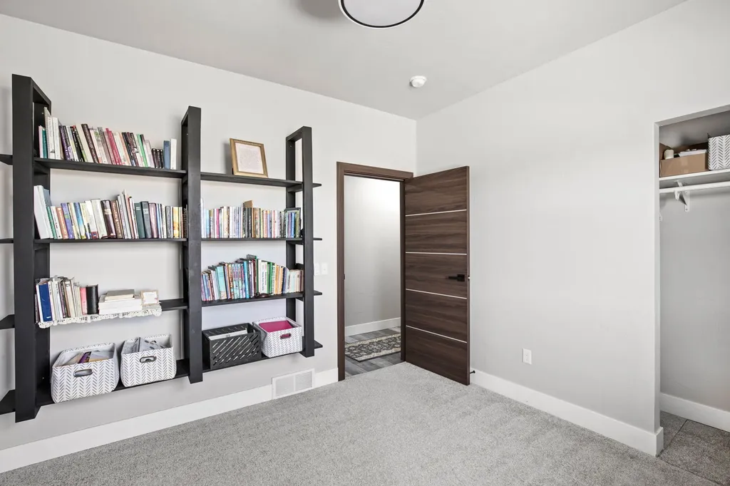 46 Country Squires Lane Fairfield MT 59436