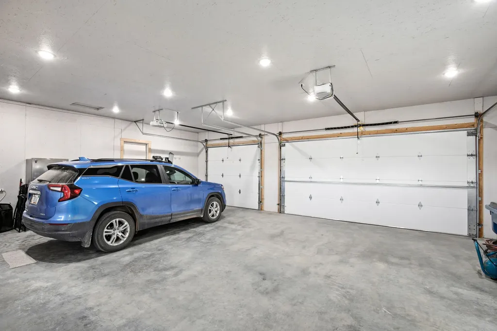 46 Country Squires Lane Fairfield MT 59436