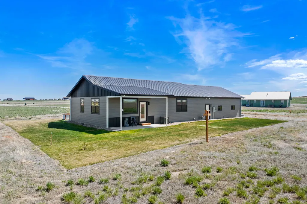 46 Country Squires Lane Fairfield MT 59436