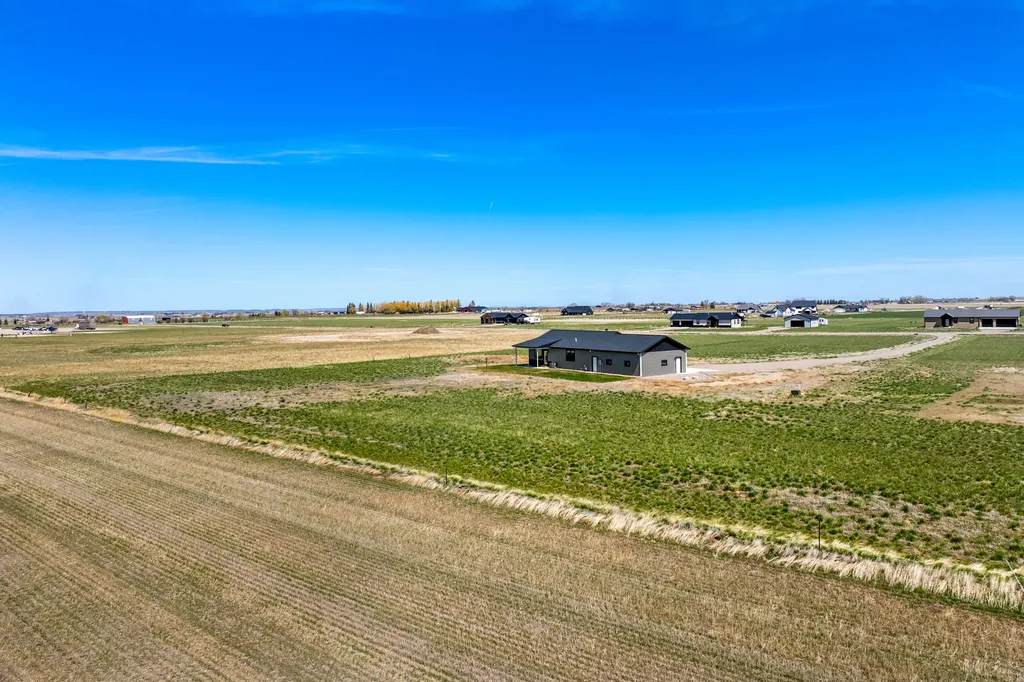 46 Country Squires Lane Fairfield MT 59436