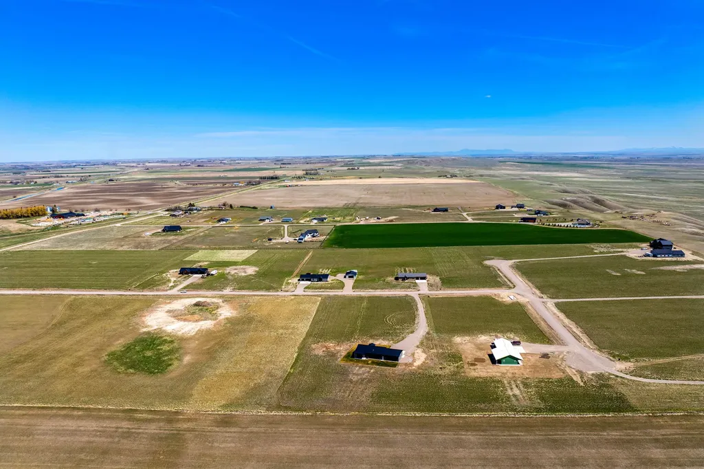 46 Country Squires Lane Fairfield MT 59436