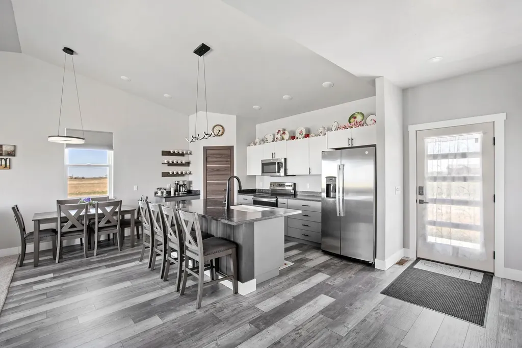 46 Country Squires Lane Fairfield MT 59436