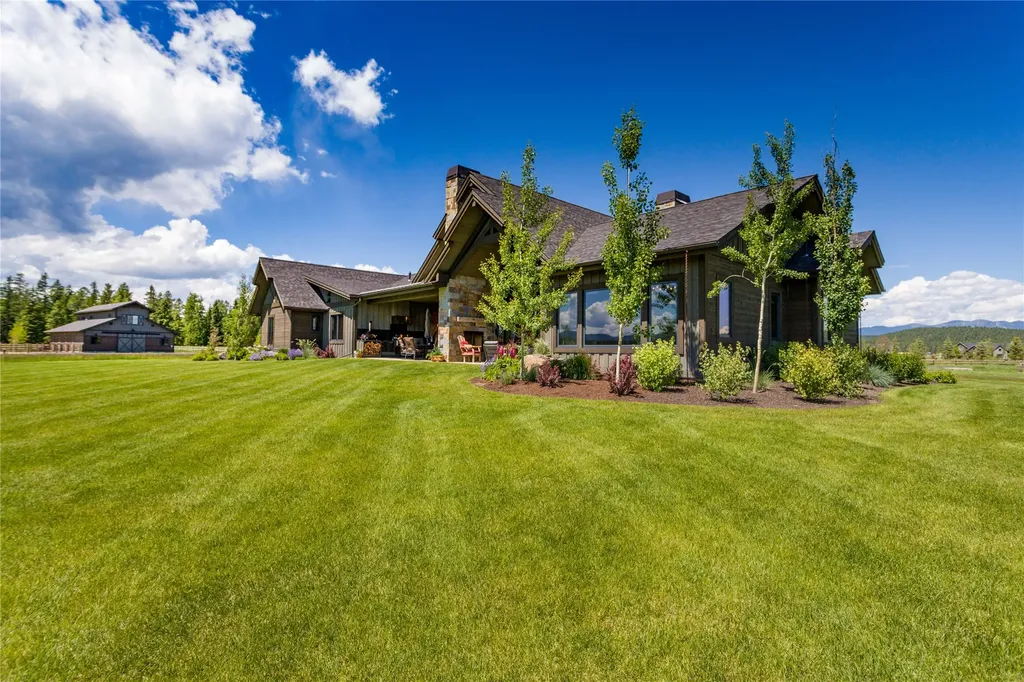 2046 Spring Prairie Ranch Road Whitefish MT 59937