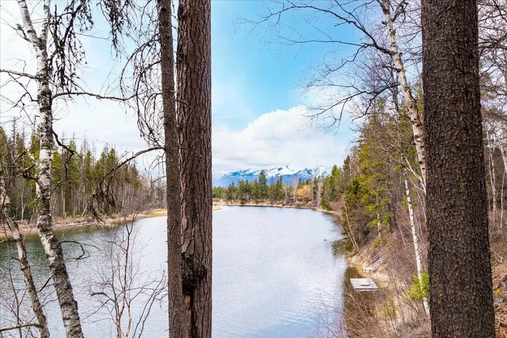 518 Eastman Drive Bigfork MT 59911