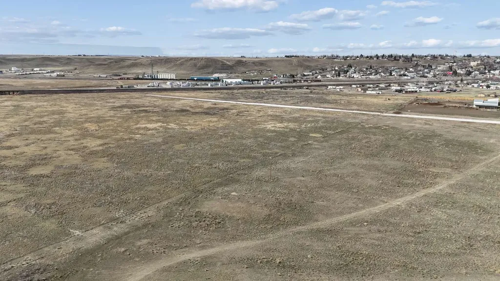 406 Glacier Avenue Shelby MT 59474