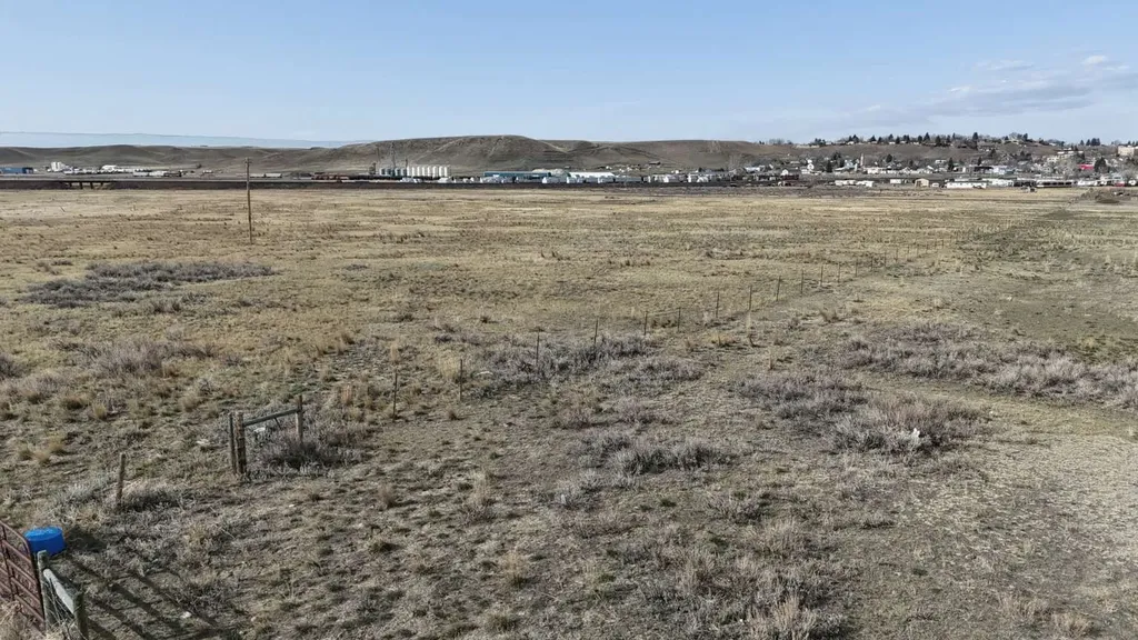 406 Glacier Avenue Shelby MT 59474