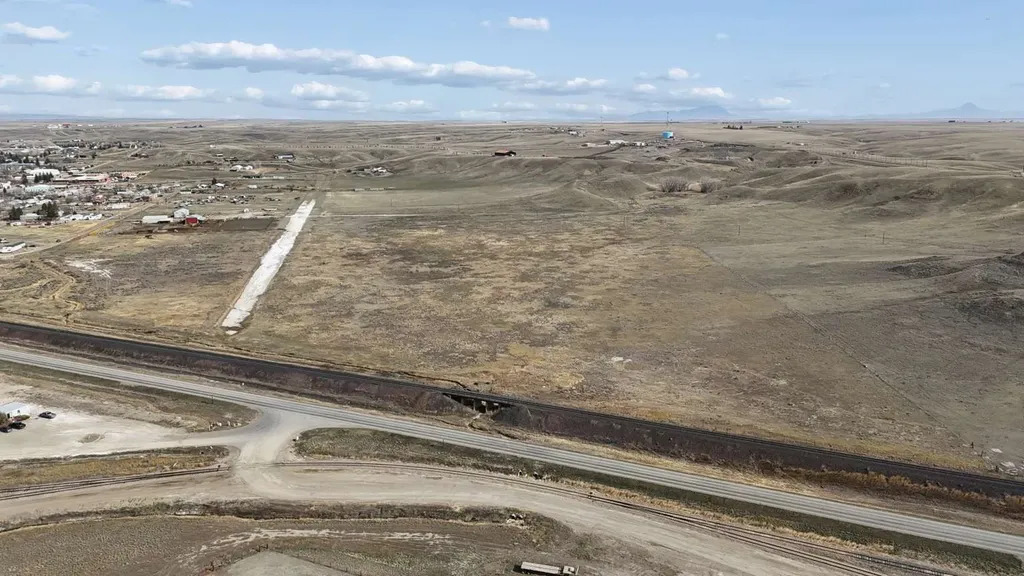 406 Glacier Avenue Shelby MT 59474