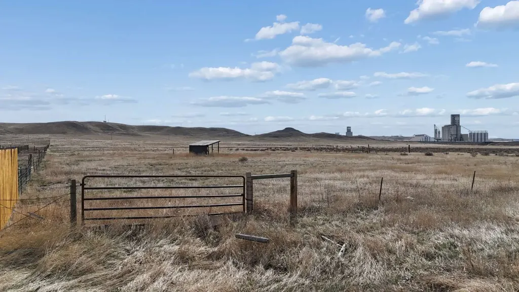 406 Glacier Avenue Shelby MT 59474
