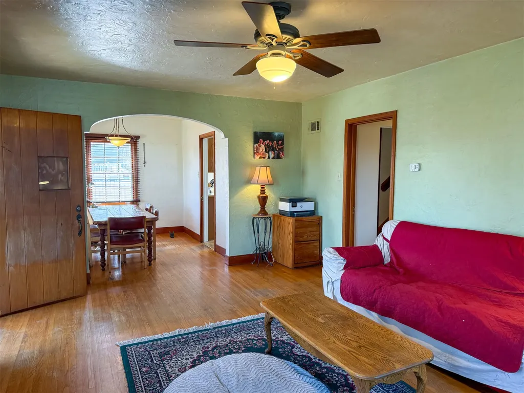 217 8th Avenue N Shelby MT 59474
