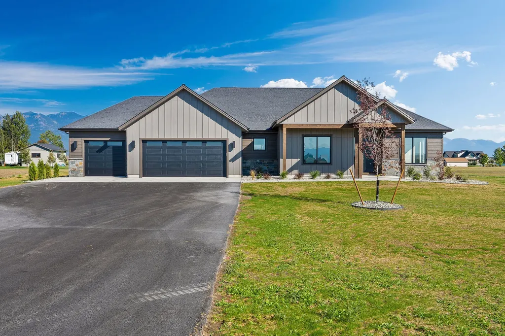 183 Holbrook Drive Kalispell MT 59901