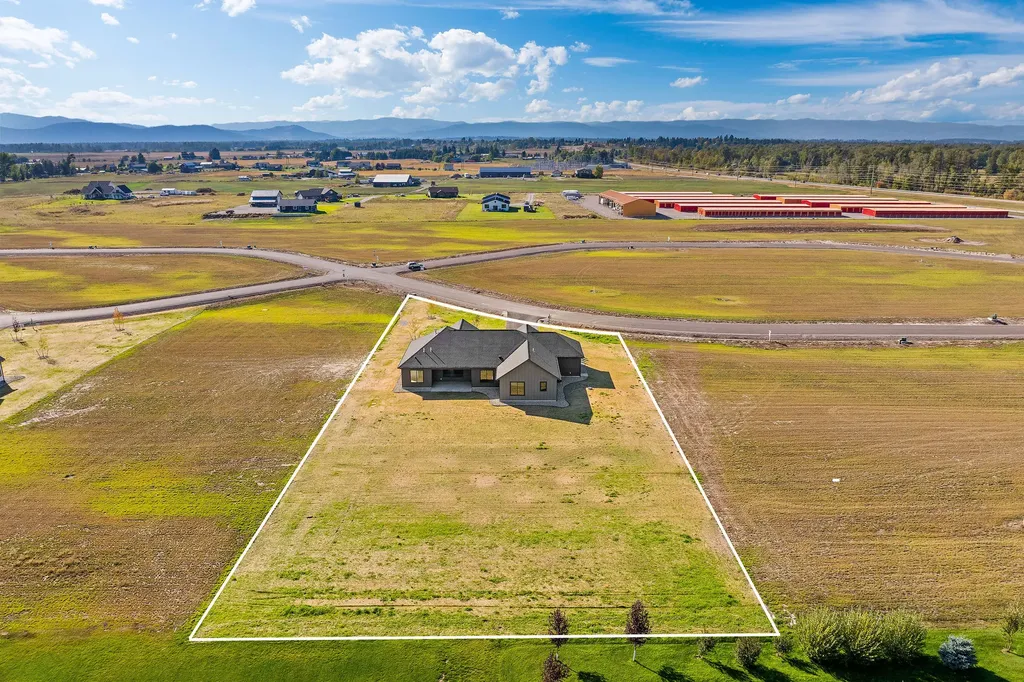 183 Holbrook Drive Kalispell MT 59901