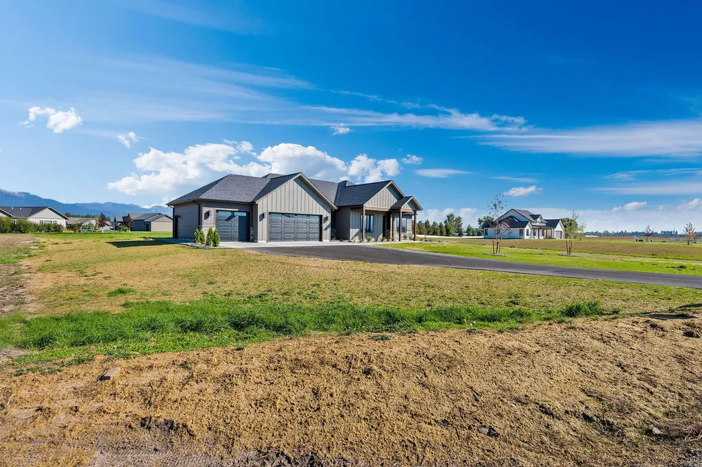 183 Holbrook Drive Kalispell MT 59901