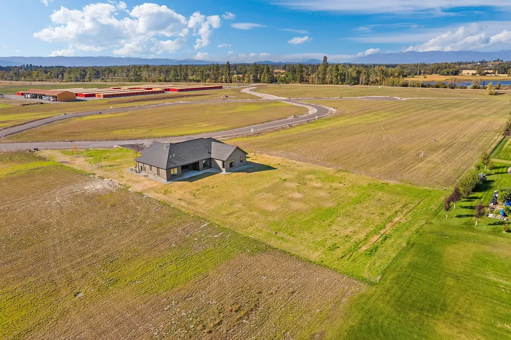 183 Holbrook Drive Kalispell MT 59901
