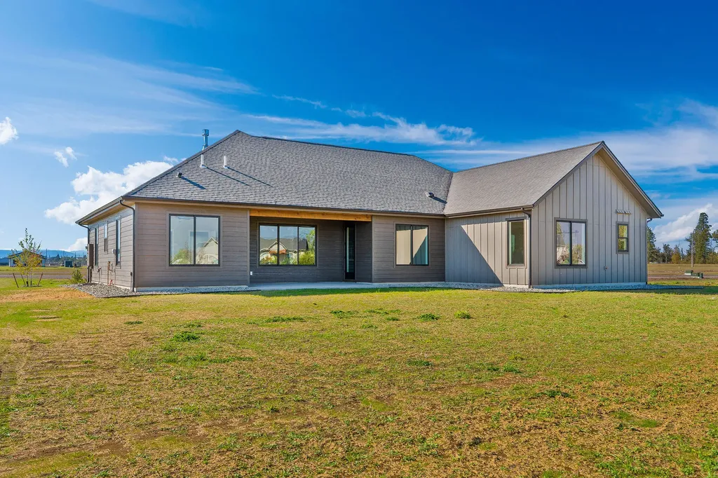 183 Holbrook Drive Kalispell MT 59901
