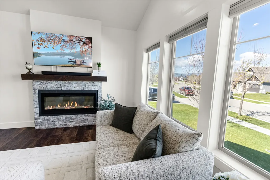 118 E Swift Creek Way Kalispell MT 59901