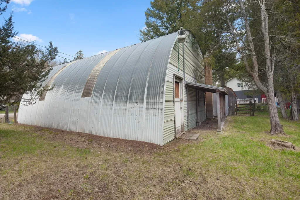 631 Us Highway 2 E Columbia Falls MT 59912