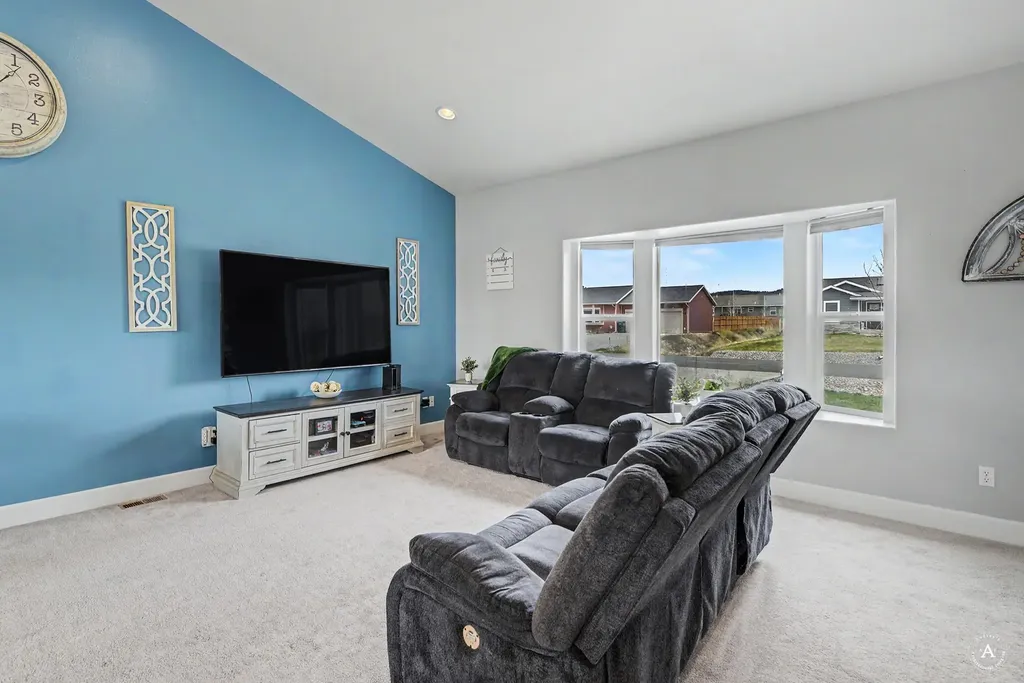 1135 Polaris Road Helena MT 59602