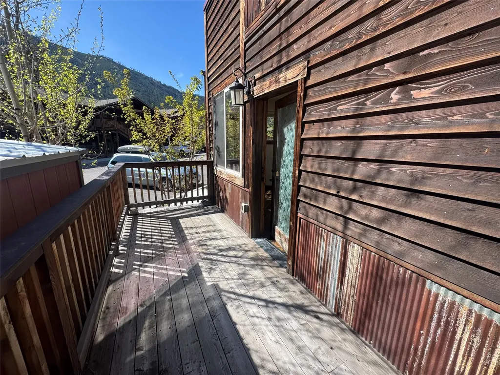 279 Jumbo Vista Way Missoula MT 59802