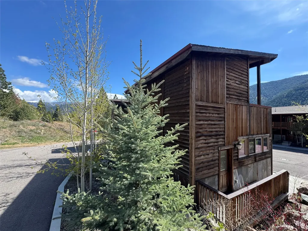 279 Jumbo Vista Way Missoula MT 59802