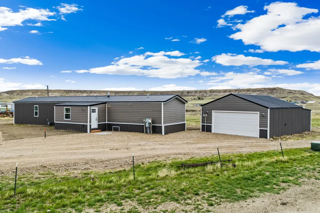 54 E Country Lane Great Falls MT 59404