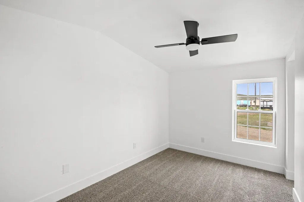 54 E Country Lane Great Falls MT 59404