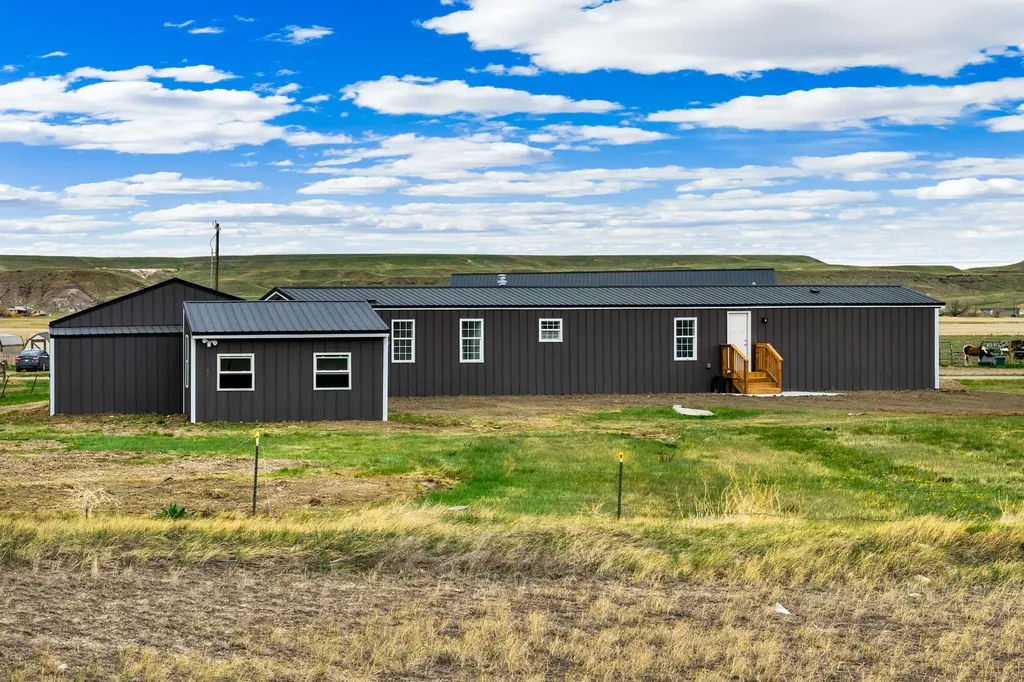 54 E Country Lane Great Falls MT 59404
