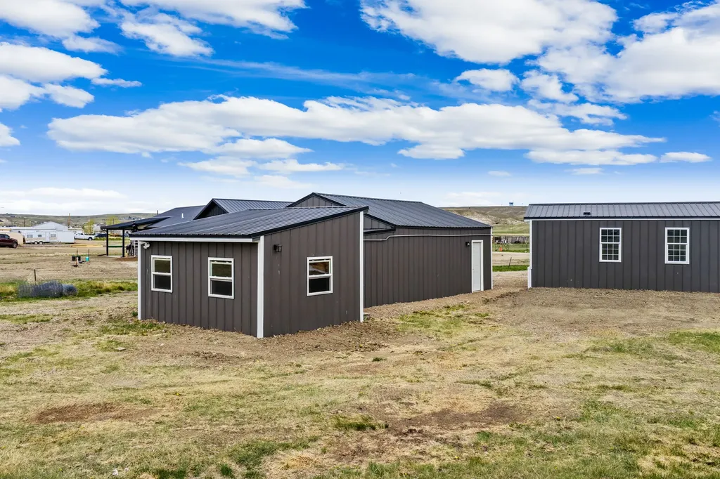 54 E Country Lane Great Falls MT 59404