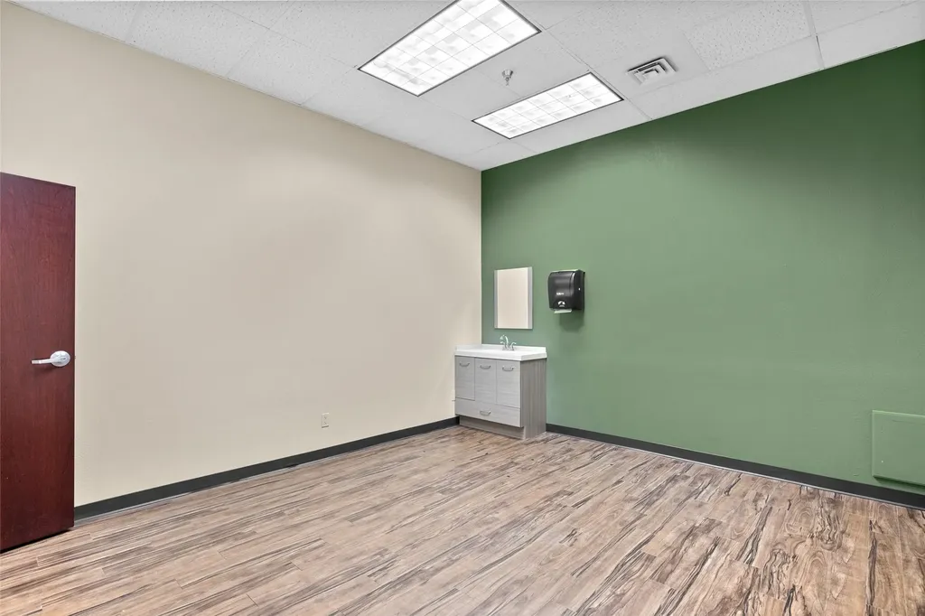 1327 Us Highway 2 W Kalispell MT 59901