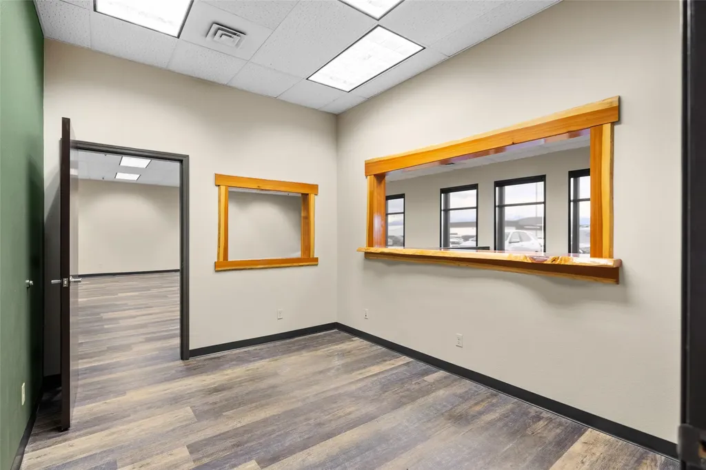 1327 Us Highway 2 W Kalispell MT 59901
