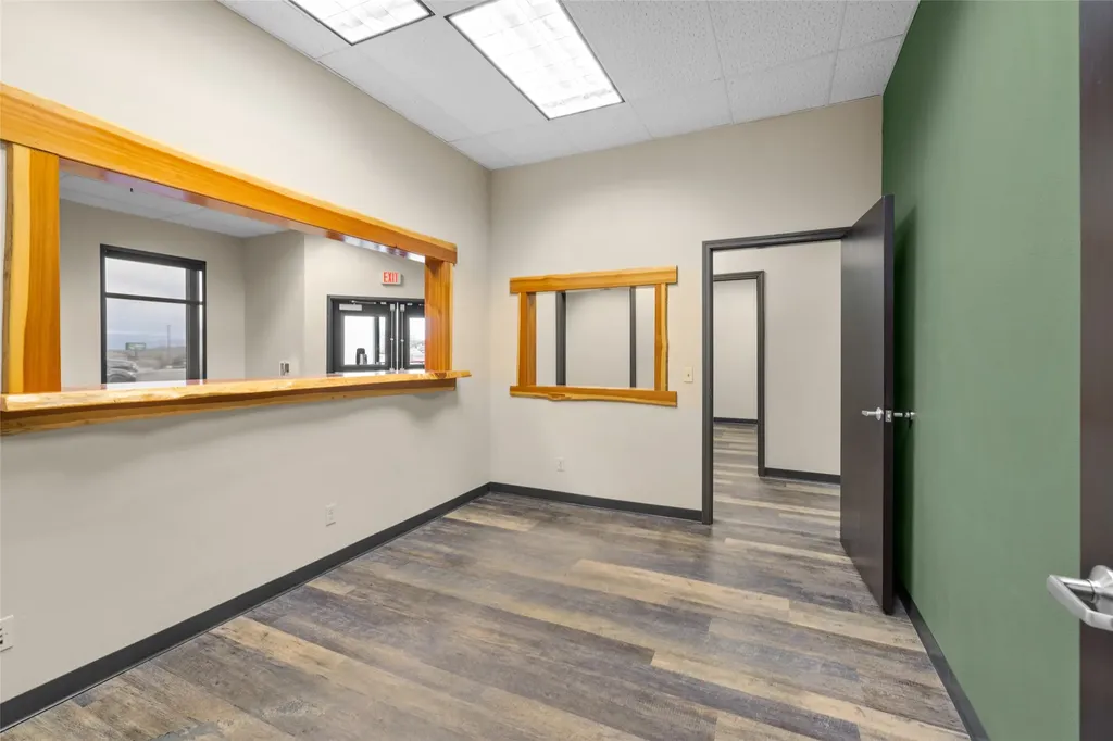 1327 Us Highway 2 W Kalispell MT 59901