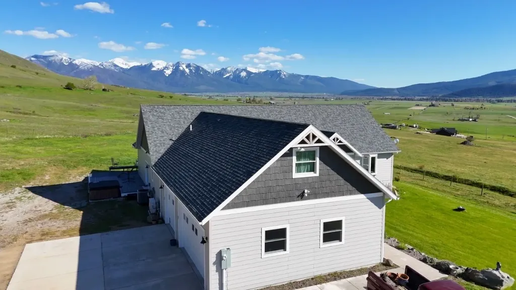 69300 Pellew Creek Lane Arlee MT 59821