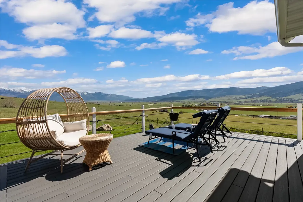 69300 Pellew Creek Lane Arlee MT 59821