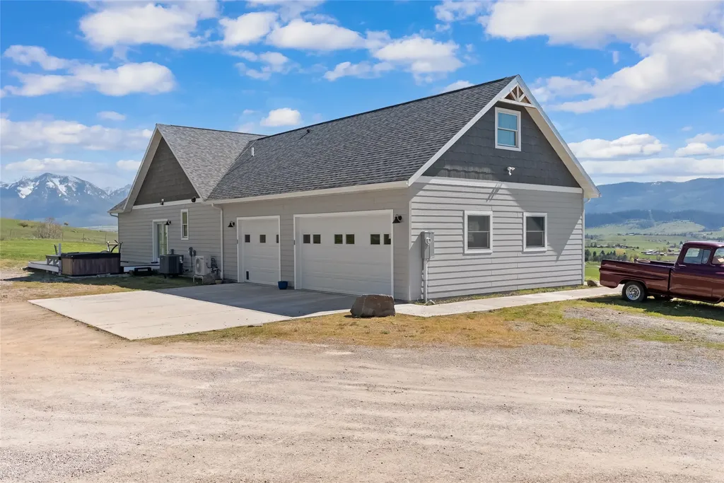 69300 Pellew Creek Lane Arlee MT 59821