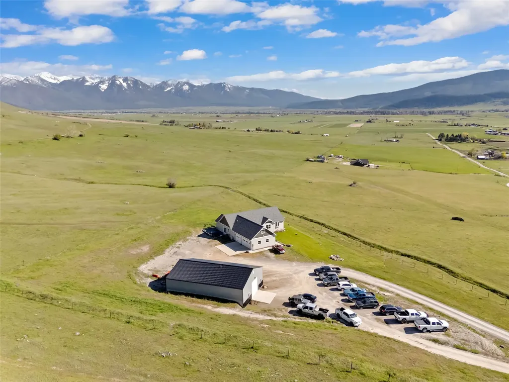 69300 Pellew Creek Lane Arlee MT 59821