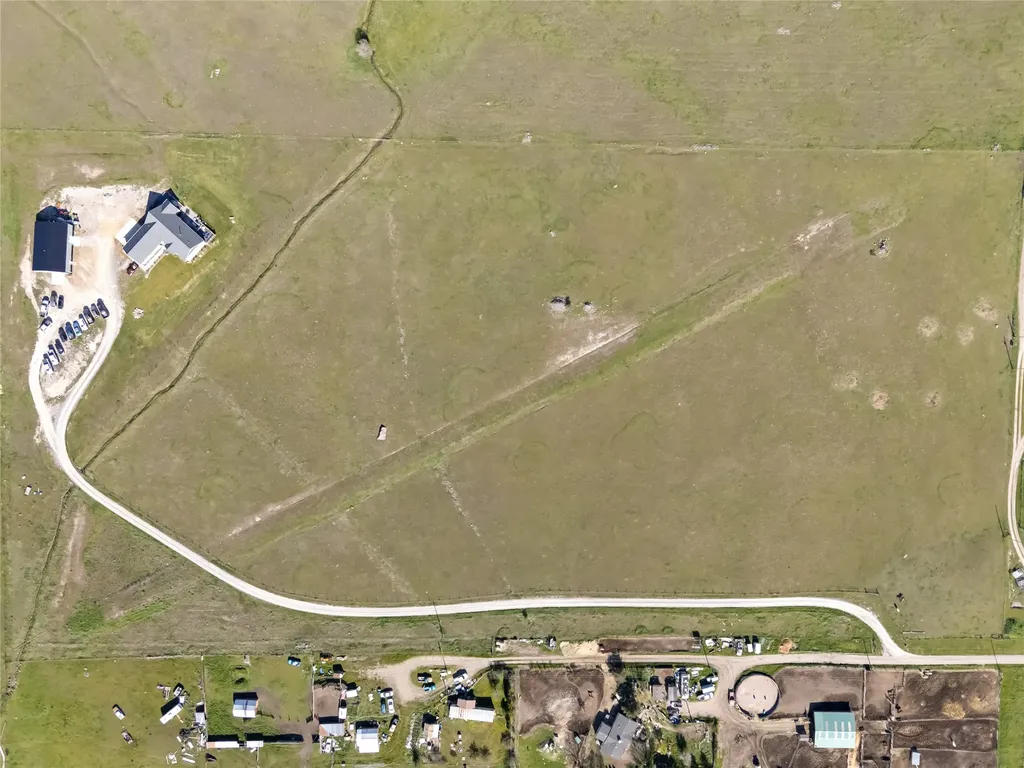 69300 Pellew Creek Lane Arlee MT 59821