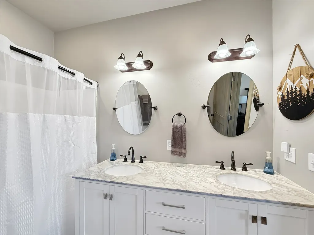 21 Gopher Trail Ennis MT 59729
