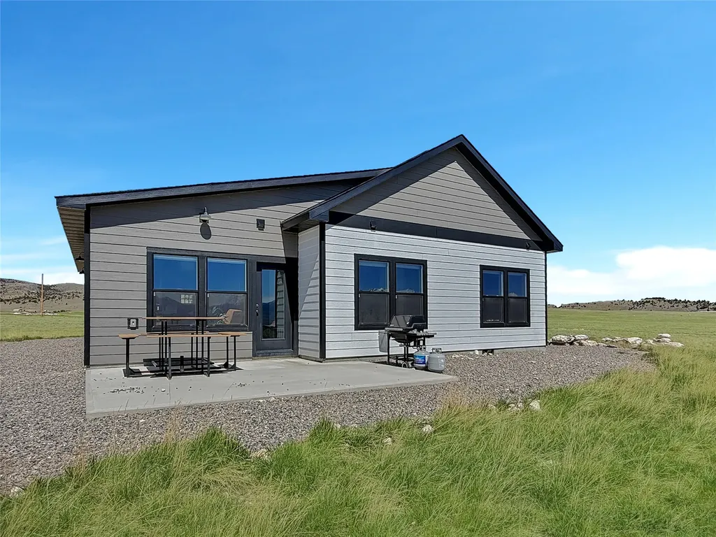 21 Gopher Trail Ennis MT 59729