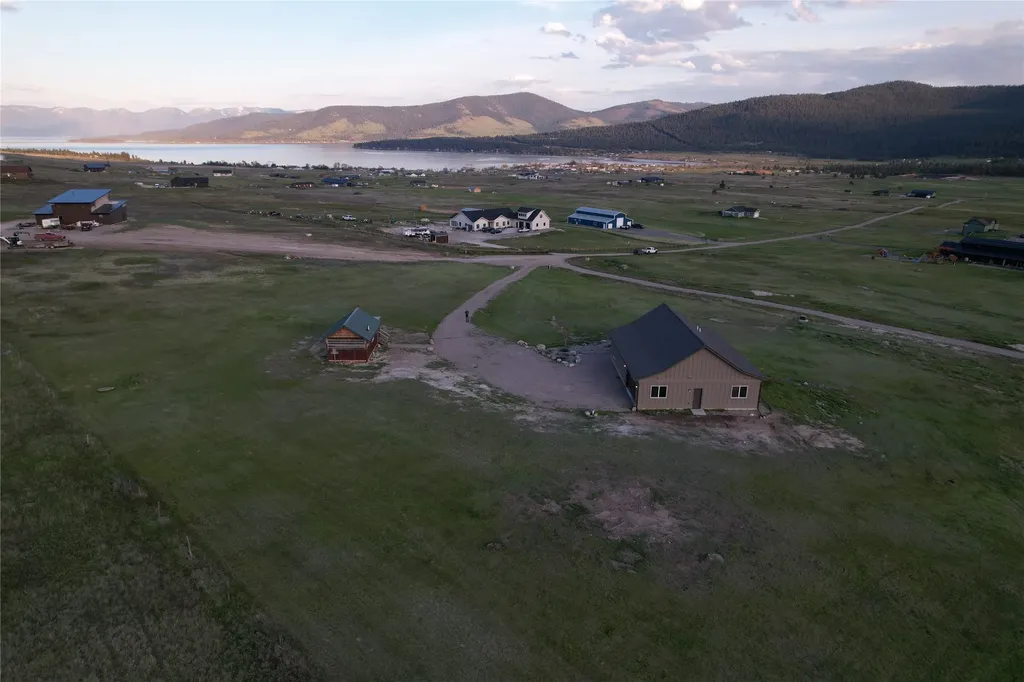 25421 Three Moon Drive Elmo MT 59915
