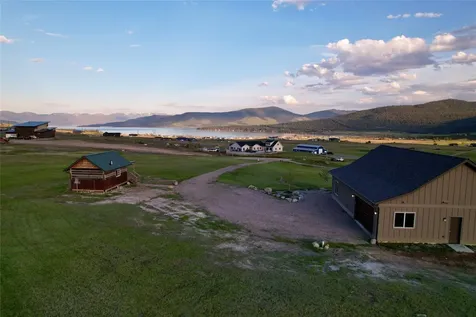25421 Three Moon Drive Elmo MT 59915