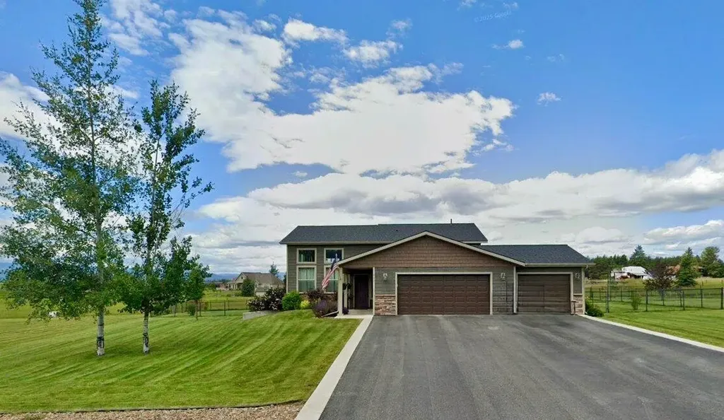 411 Spruce Meadows Loop Kalispell MT 59901
