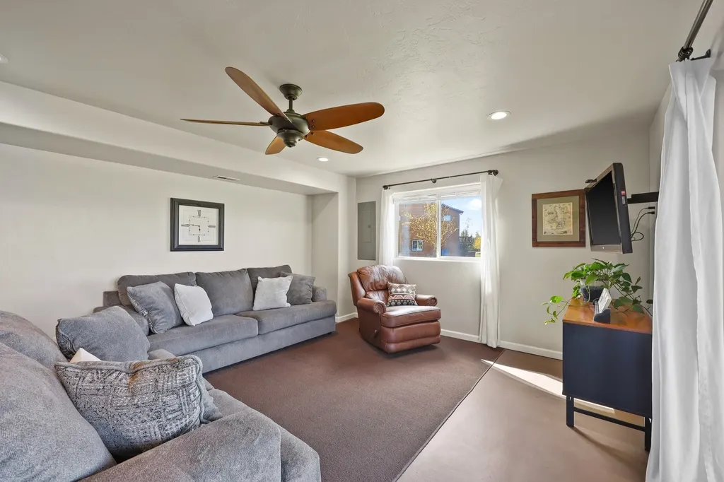 411 Spruce Meadows Loop Kalispell MT 59901