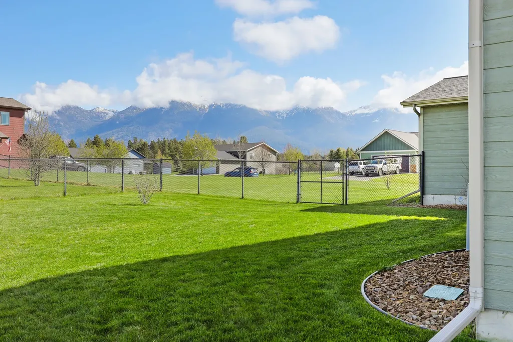 411 Spruce Meadows Loop Kalispell MT 59901